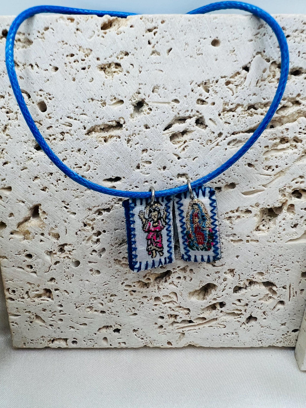 Scapular Divino Niño necklace, blue, pink, boy, girl, Virgen de Guadalupe, String necklace