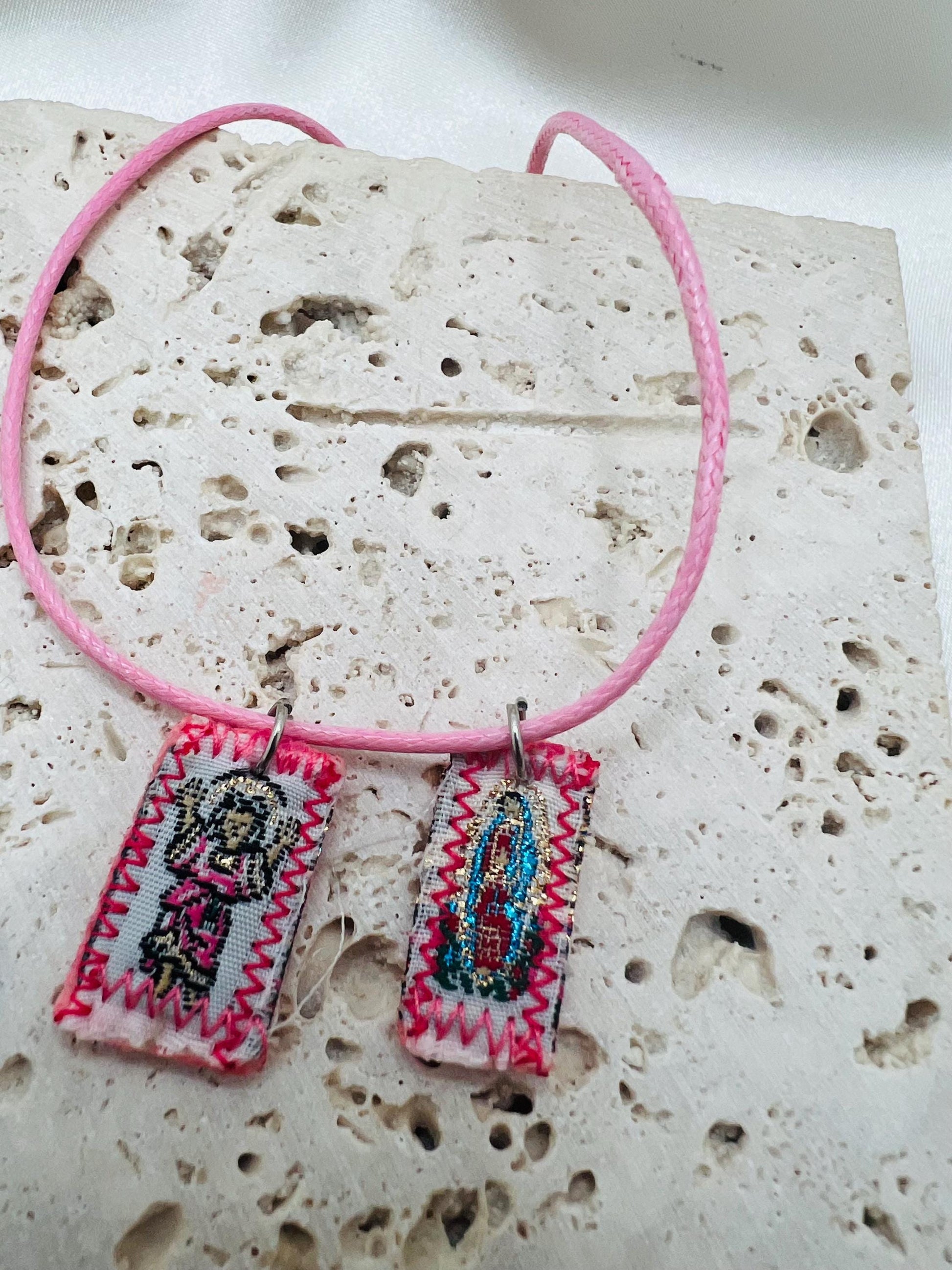 Scapular Divino Niño necklace, blue, pink, boy, girl, Virgen de Guadalupe, String necklace