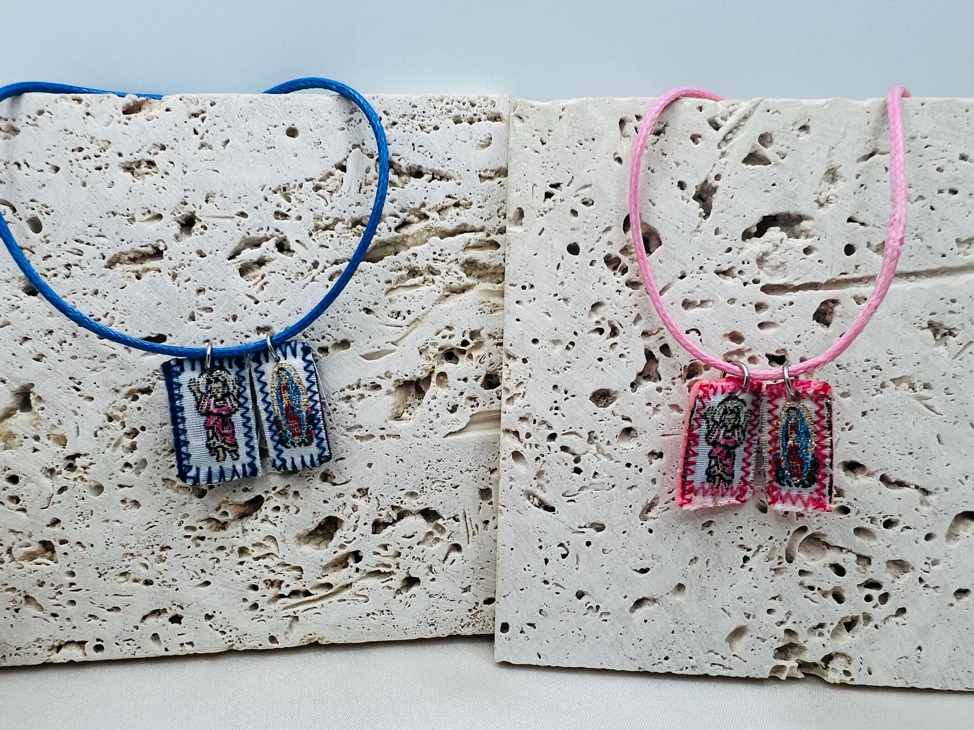Scapular Divino Niño necklace, blue, pink, boy, girl, Virgen de Guadalupe, String necklace