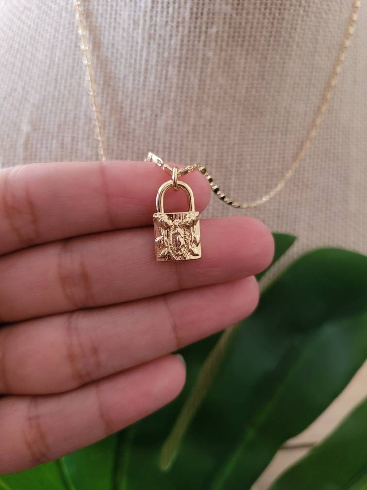 Tiny Virgin Mary Lock