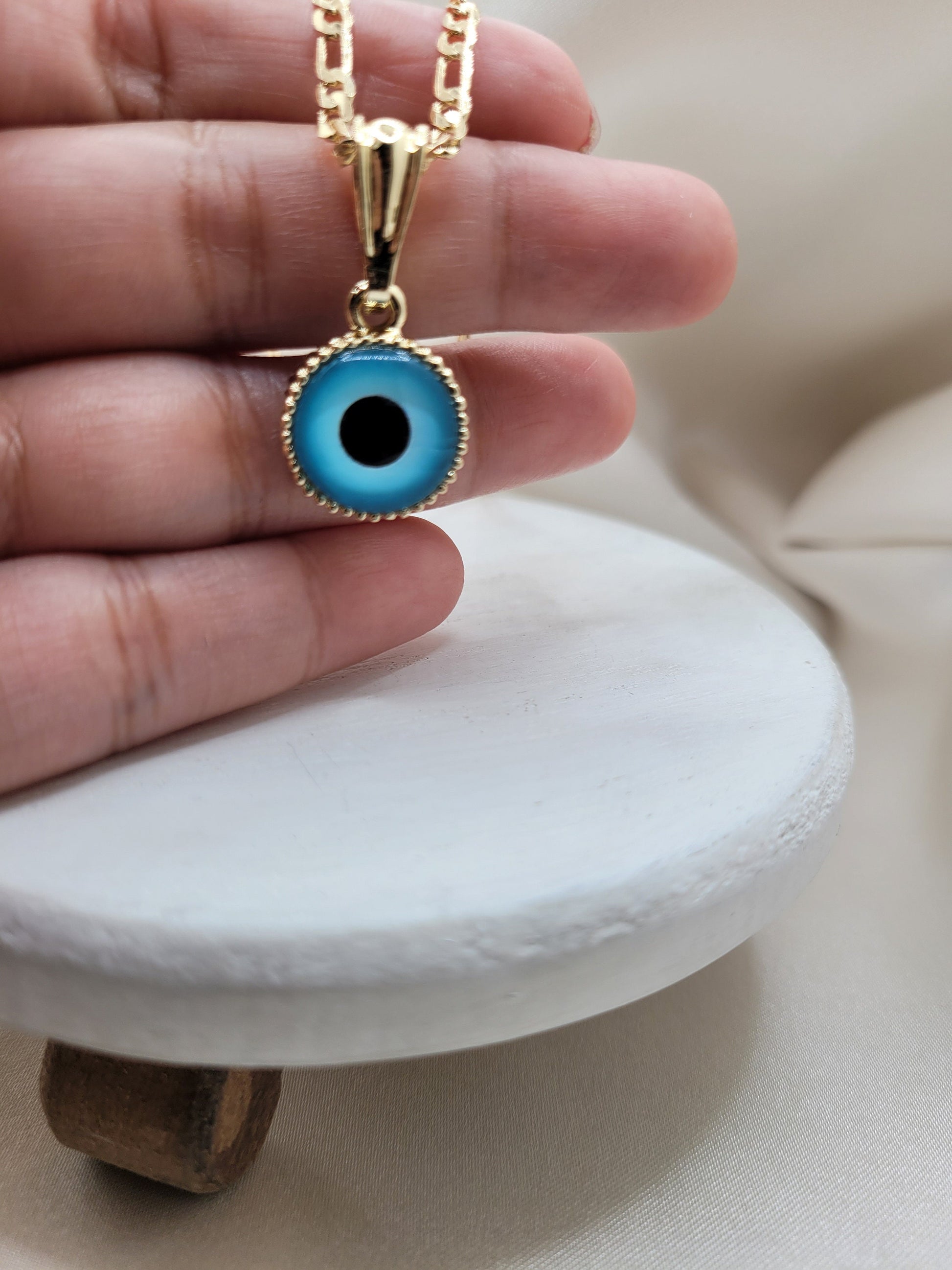 Blue Round Evil Eye Pendant necklace